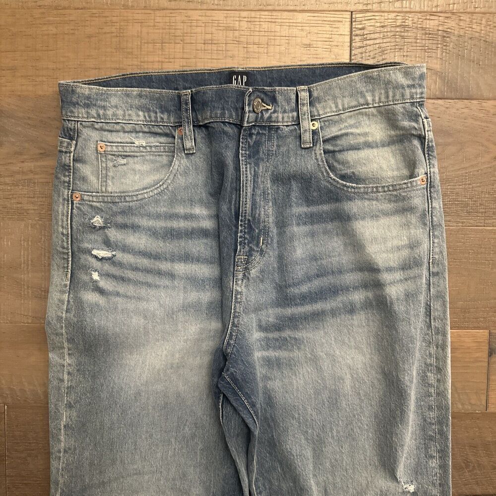GAP Ankle Flare Jeans Wmn Sz12 31x28 Light Blue Distressed Raw Hem 90s Y2K - Picture 2 of 10